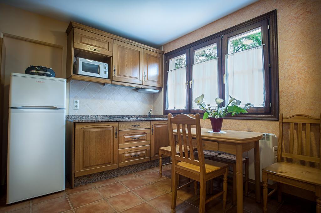 Apartamentos El Pradon De Santa Marina Parres de Llanes Cameră foto